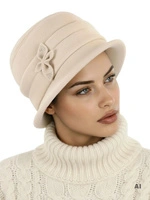 Kremowy kapelusz damski cloche – elegancki model zimowy z kwiatową aplikacją, cyrkoniami i podszewką 40906