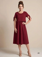 Elegancka bordowa sukienka trapezowa midi – ozdobne wiązania na rękawach i dwuwarstwowy przód 26816