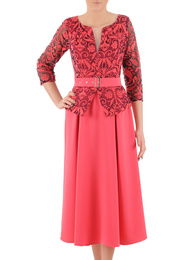 Elegancka sukienka z baskinką w kolorze koralowym 37661