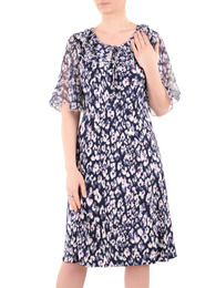 Trapezowa sukienka z ozdobnymi falbanami przy dekolcie 35970