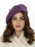 Fioletowy beret damski z miękkiej wełny merynosów – gładki i ciepły dodatek w eleganckim stylu paryskim 40892